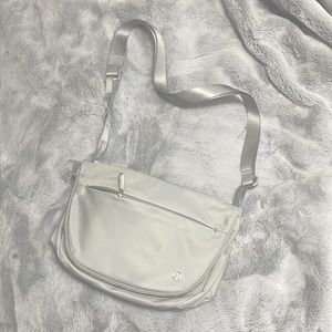lulu purse